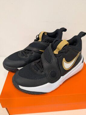 Nike Team Hustle D11 Kid Youth Shoes Size 5Y Black/Gold/White DV8996-004